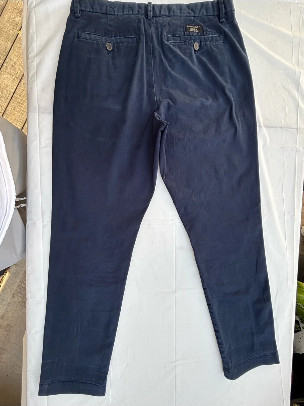 Banana Republic Men's Navy Athletic Lived In Chinos